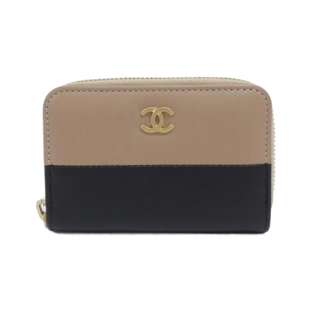 CHANEL Black Wallet